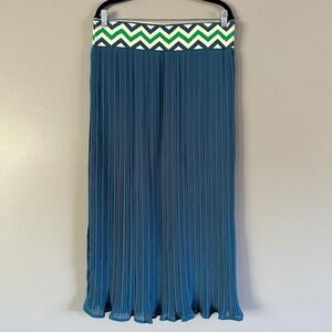 Lucy & Laurel Knit‎ Waist Pleated Maxi Skirt | Teal + Tan
